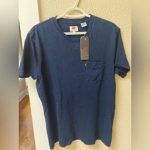 Levi’s pocket shirt new size M